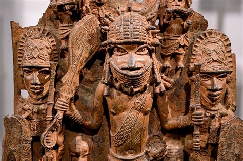  The Benin Bronzes: A Celebration of Ancestral Power and Intricate Detail!